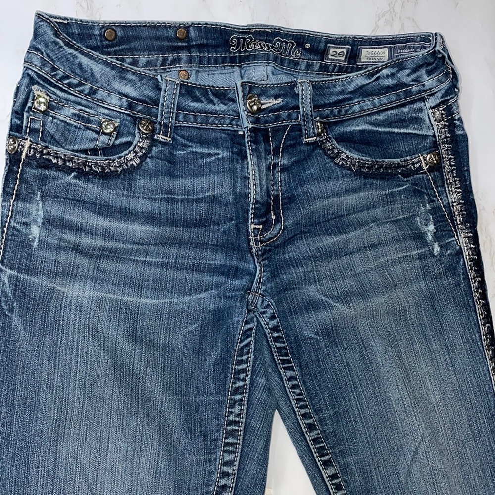 Used Women’s Miss Me Jeans Size 29 skinny cut